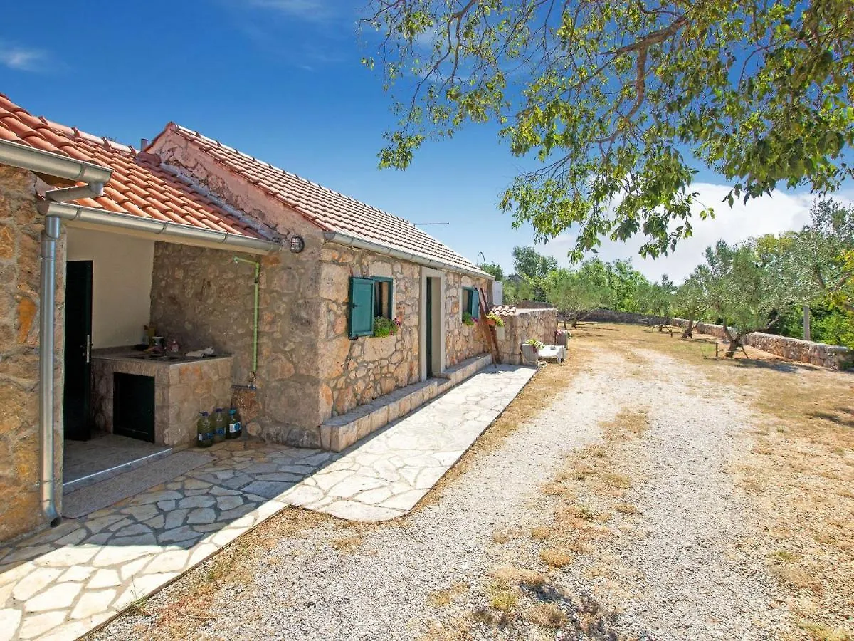 Charming Holiday Home In Seline With Garden