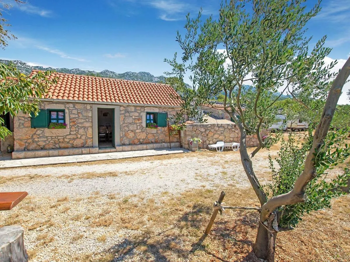 Charming Holiday Home In Seline With Garden